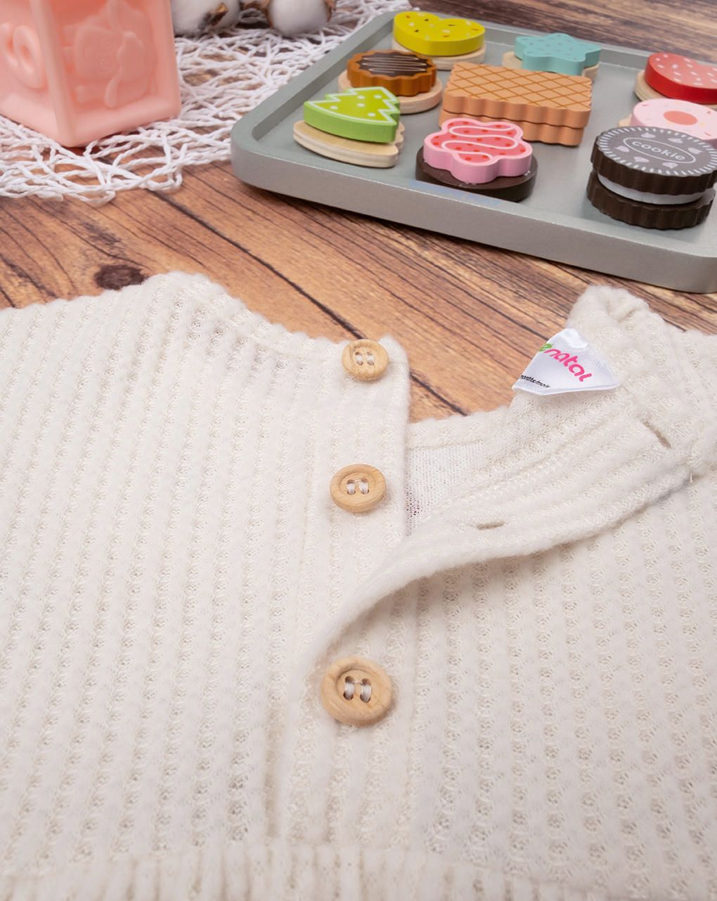 βρεφικό φόρεμα γκοφρέ κρεμ με λουλούδια για κορίτσι - Prénatal