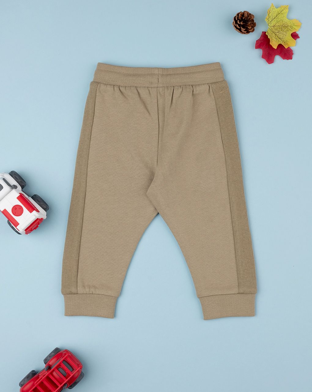 βρεφικό παντελόνι φούτερ πράσινο με ένθετα για αγόρι - Prénatal