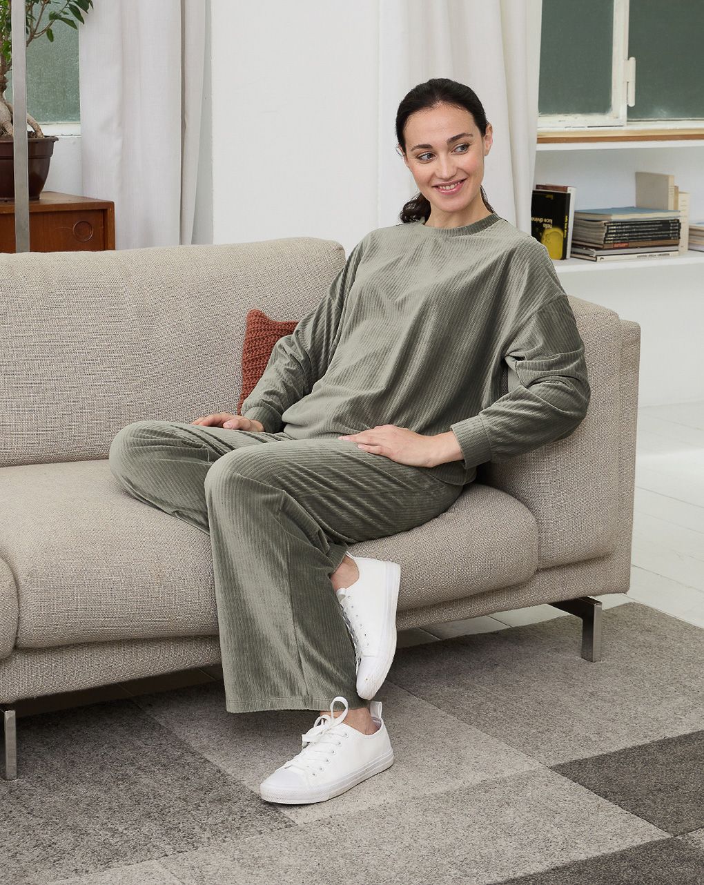 γυναικεία μπλούζα φούτερ εγκυμοσύνης από σενίλ χακί - Prénatal