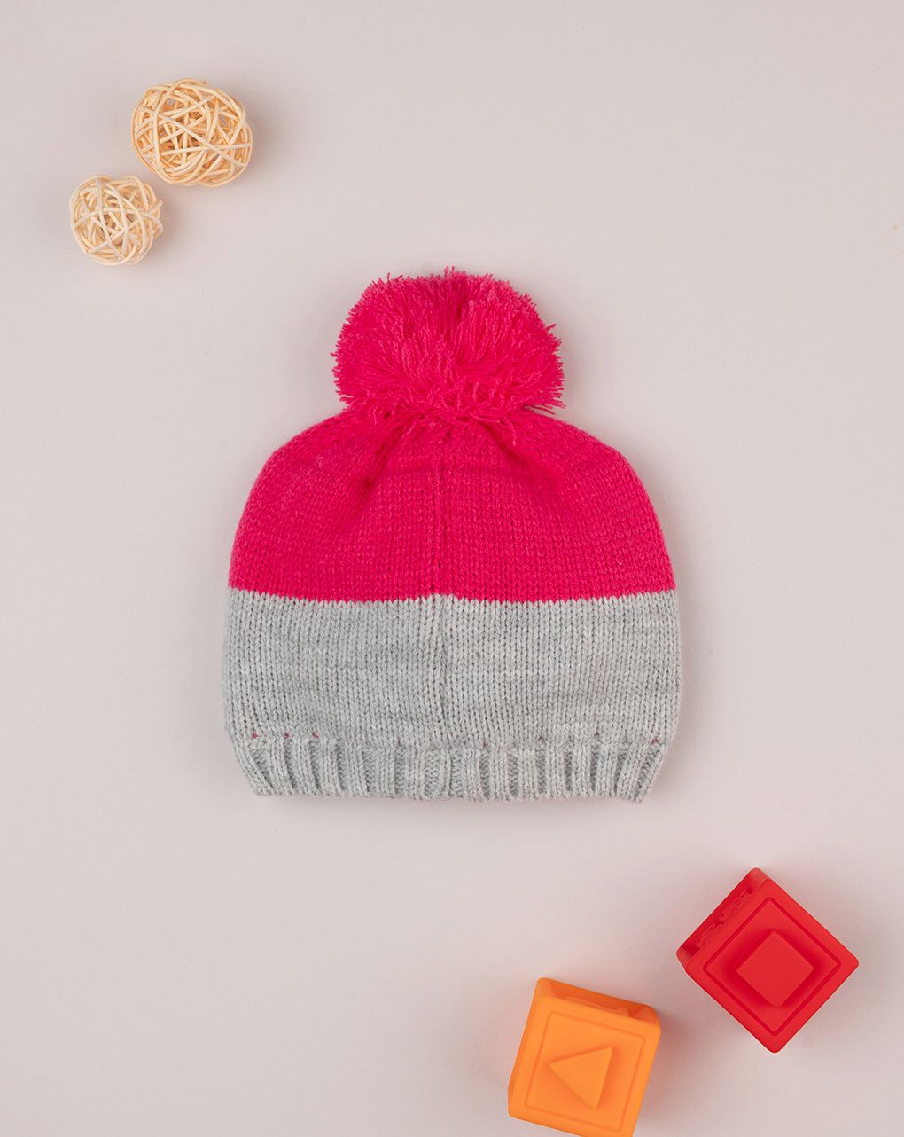 βρεφικό σκουφάκι πλεκτό φούξια με αρκουδάκι για κορίτσι - Prénatal