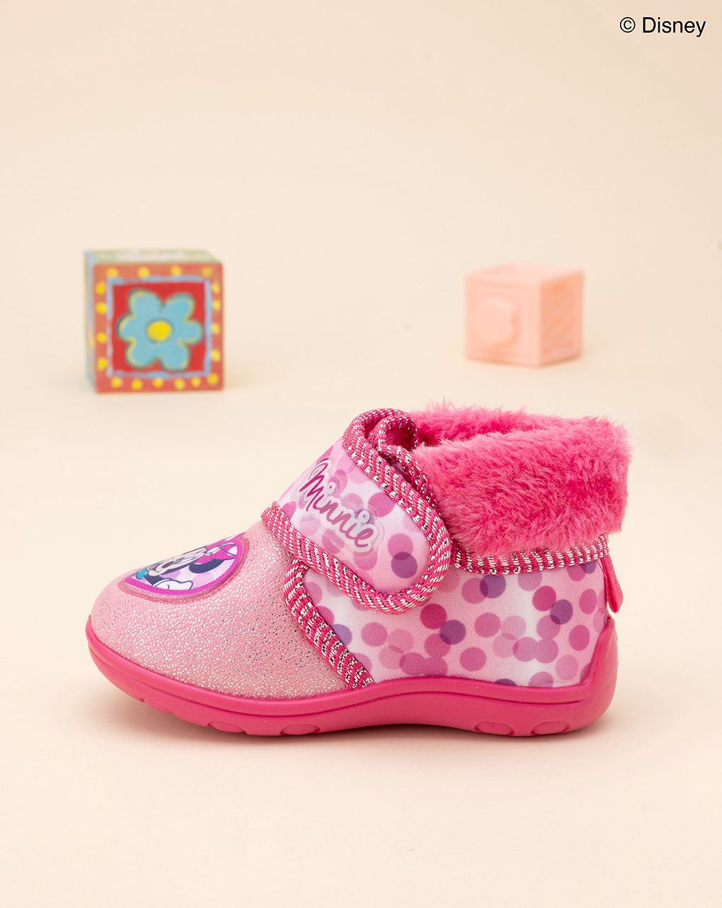 παντοφλάκια κλειστά φούξια πουά με τη minnie για κορίτσι