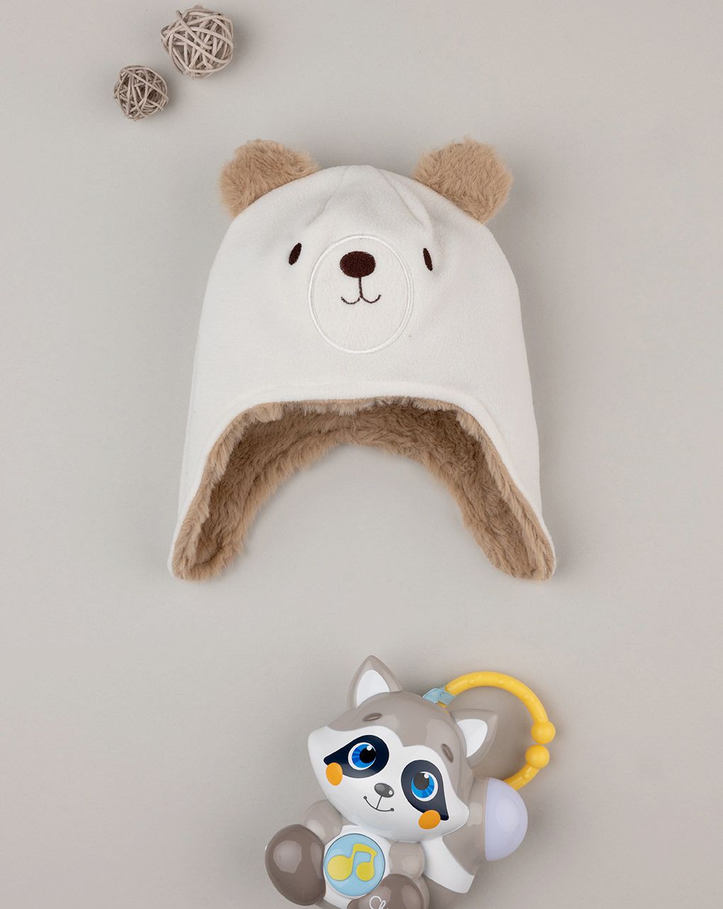 βρεφικό σκουφάκι λευκό teddy για αγόρι