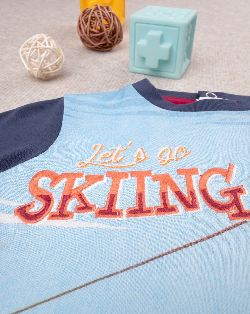 βρεφική μπλούζα λευκή skiing για αγόρι - Prénatal