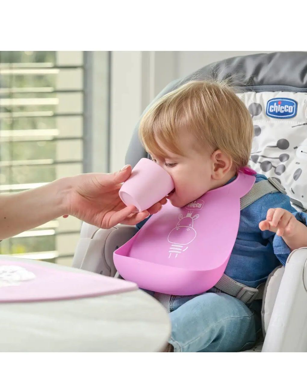 Chicco σαλιάρα σιλικόνης για ψίχουλα- ροζ 1τεμ - Chicco