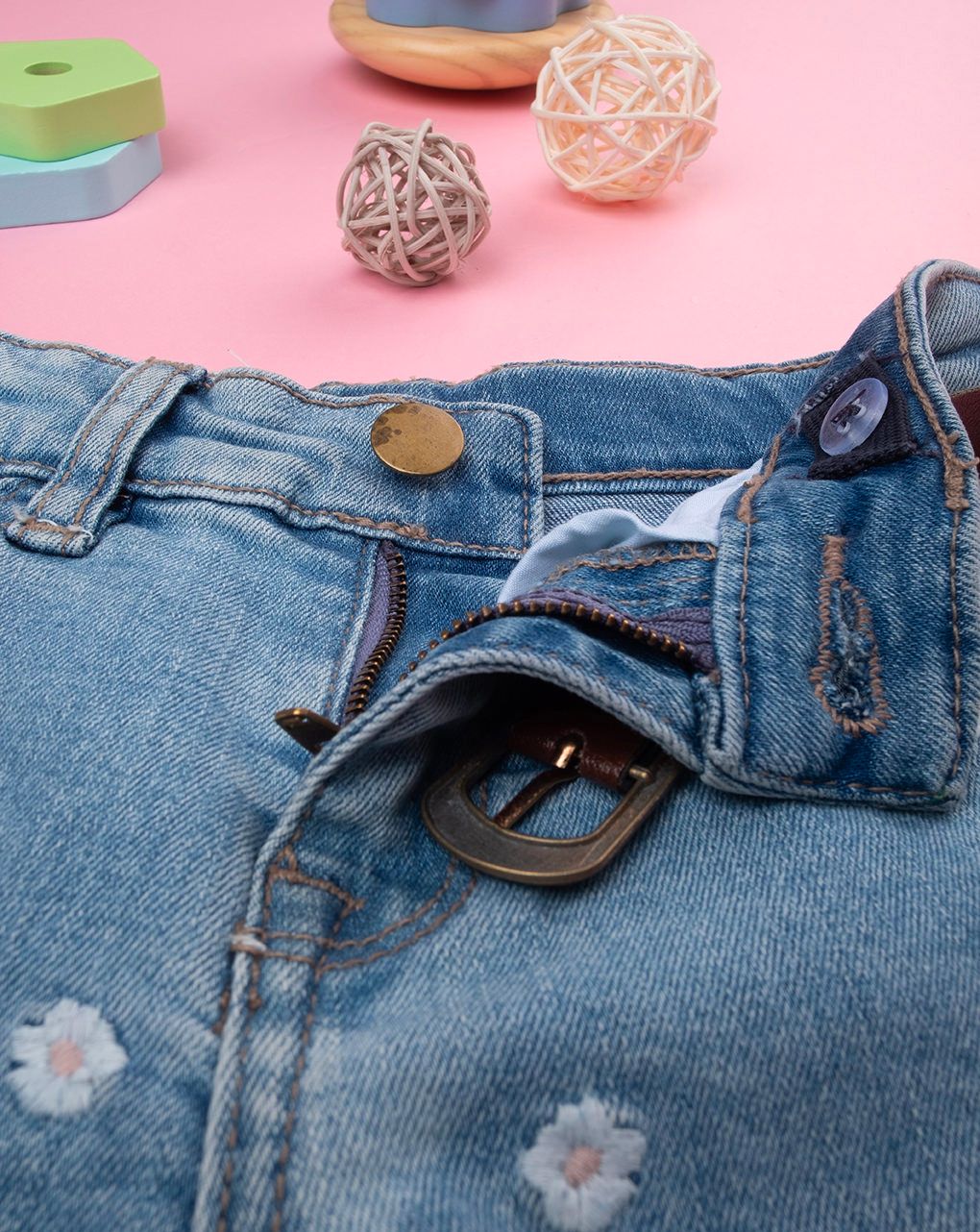 παιδικό τζιν παντελόνι μπλε φλοράλ για κορίτσι - Prénatal