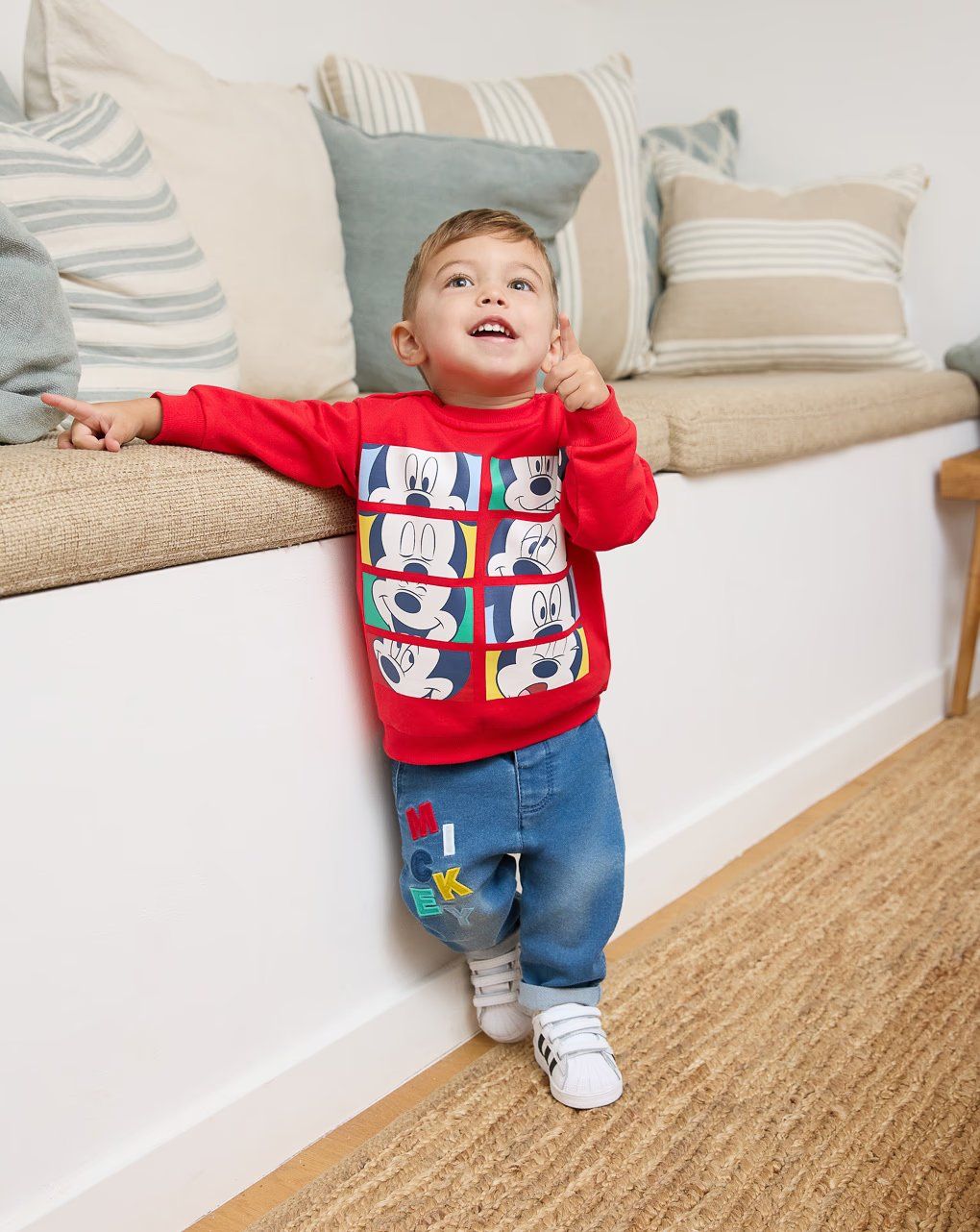 βρεφική μπλούζα φούτερ κόκκινη με το mickey για αγόρι