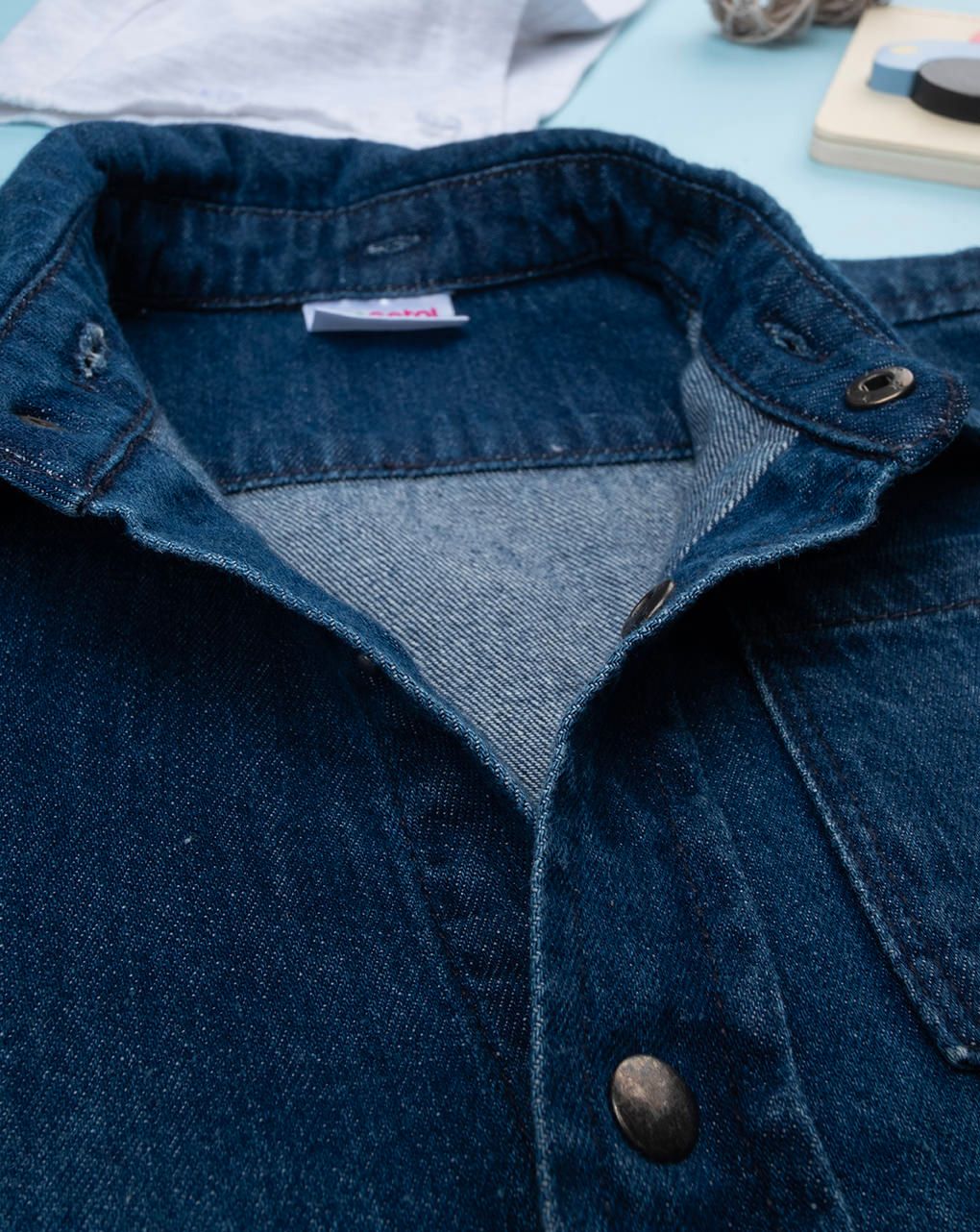 βρεφικό τζιν πουκάμισο με κουκούλα για αγόρι - Prénatal