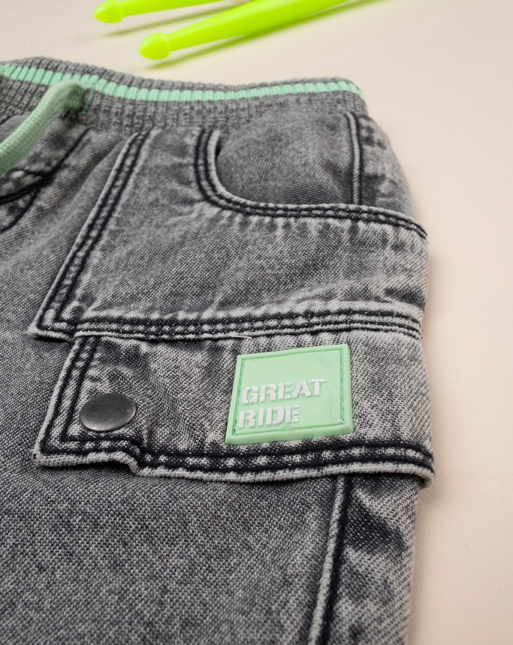 βρεφική τζιν βερμούδα γκρι για αγόρι - Prénatal