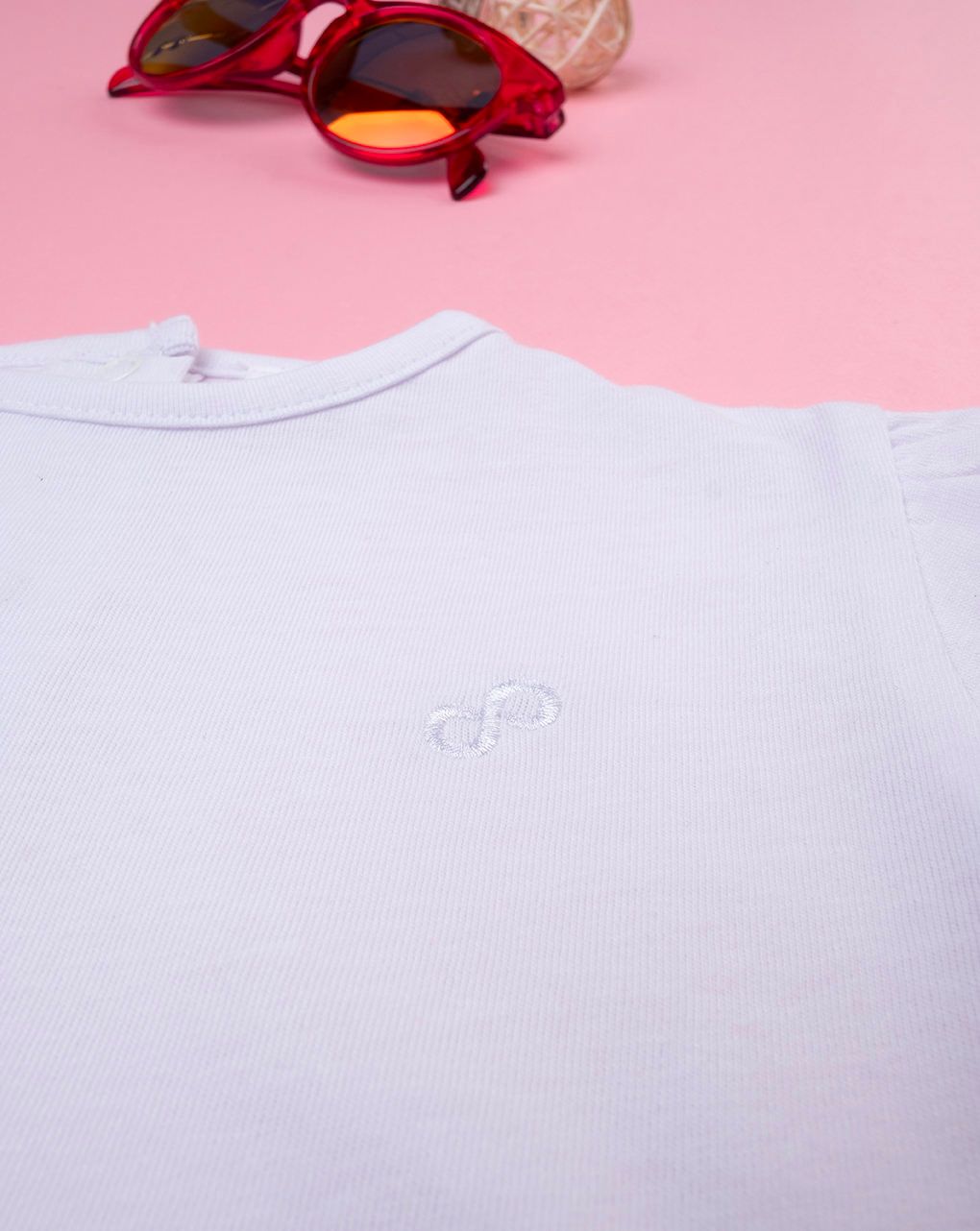 βρεφικό t-shirt λευκό basic "άπειρο" για κορίτσι - Prénatal