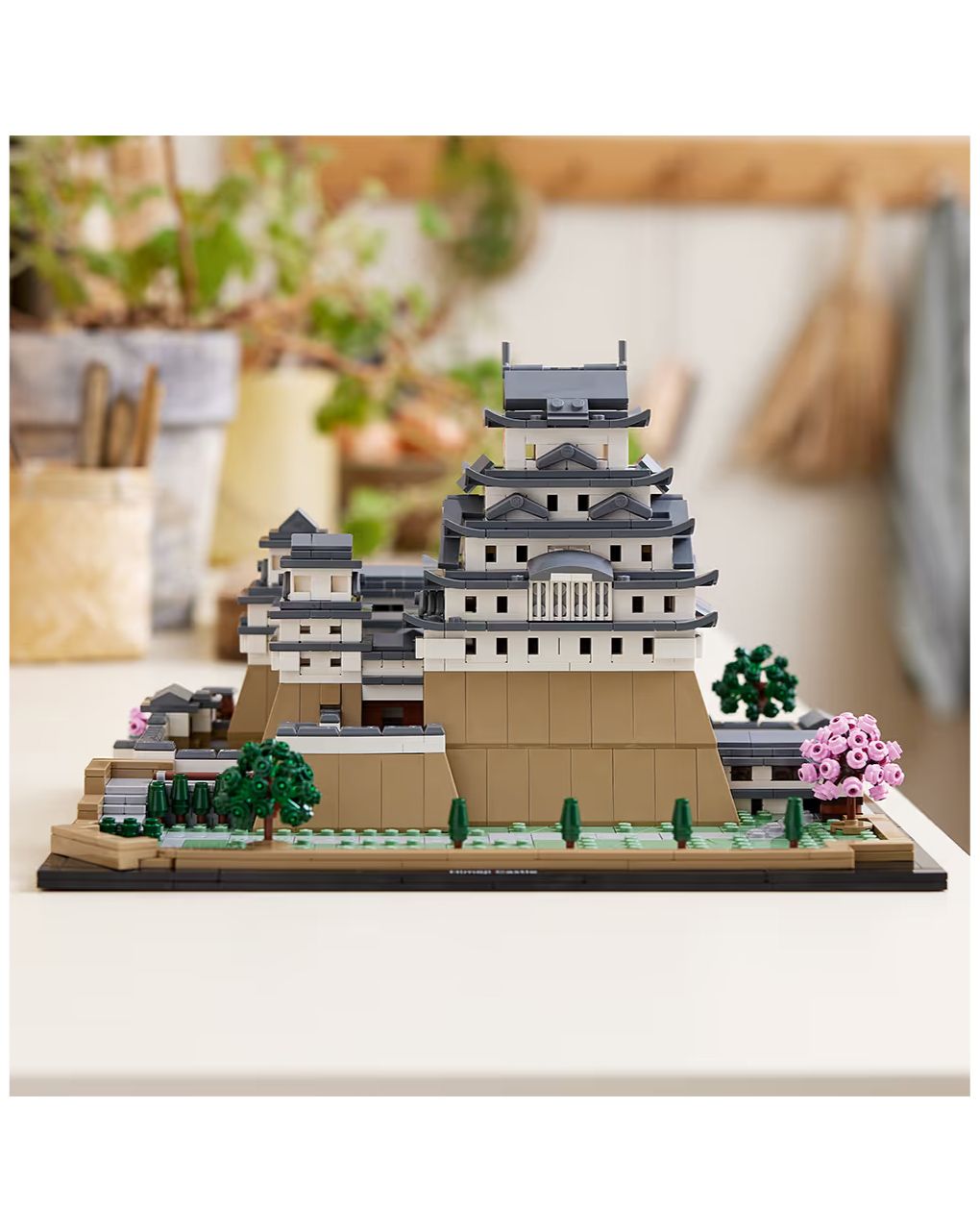 Lego architecture himeji castle 21060 - Lego