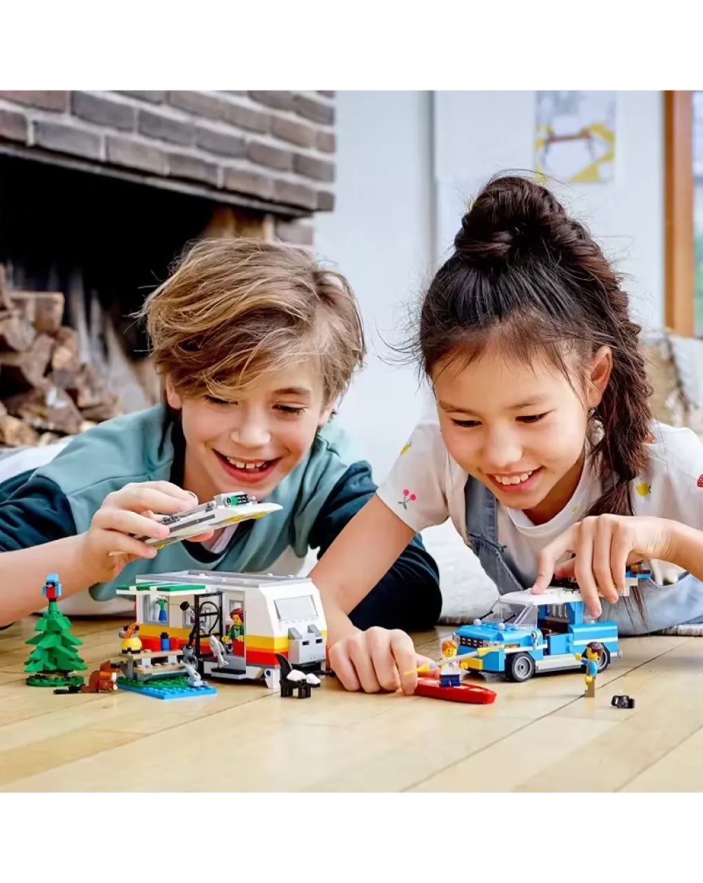 Lego creator οικογενειακές διακοπές με τροχόσπιτο 31108 - LEGO