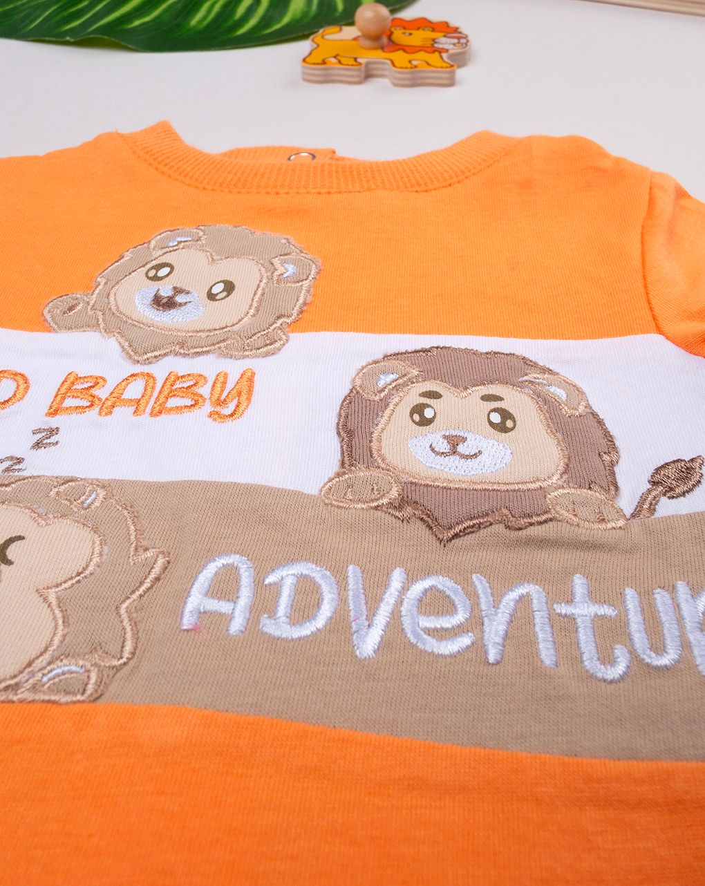 βρεφικό φορμάκι πορτοκαλί wild baby adventure για αγόρι - Prénatal