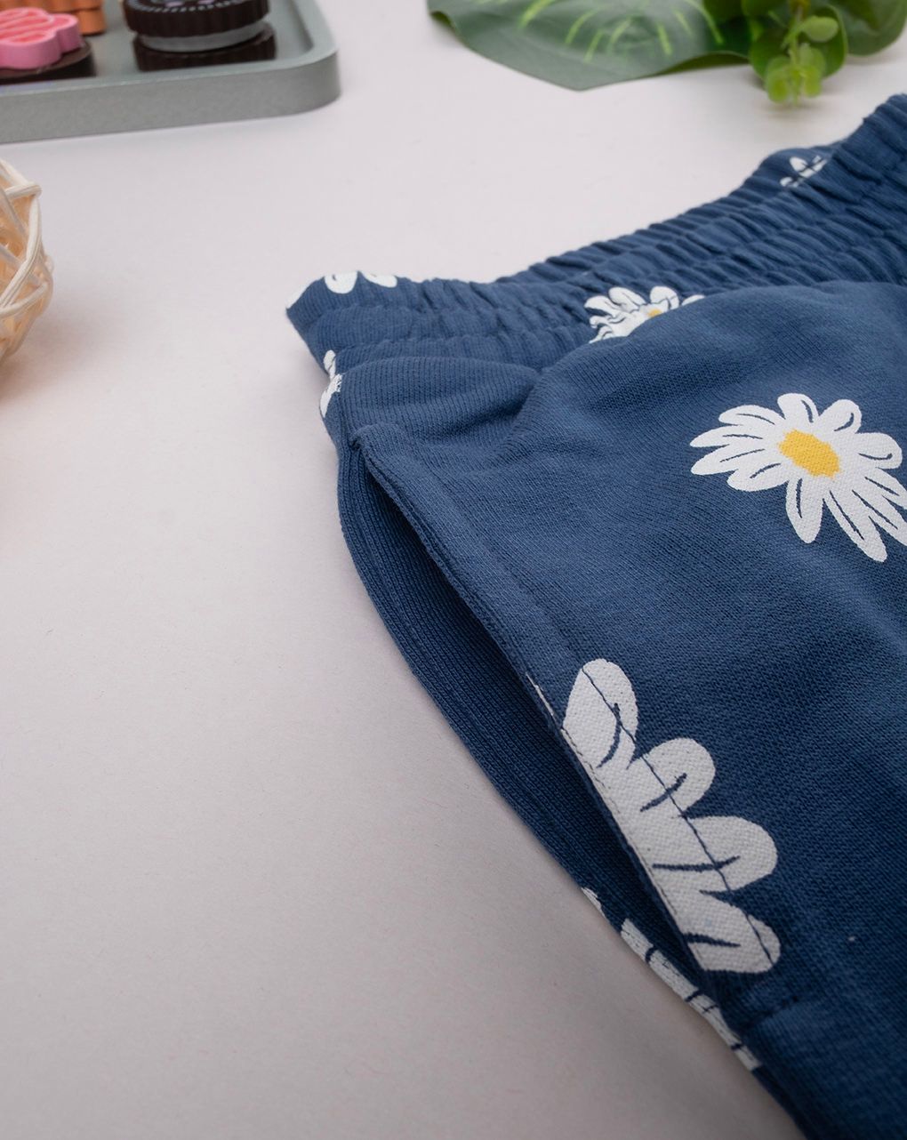 παιδικό σορτσάκι μπλε με μαργαρίτες για κορίτσι - Prénatal