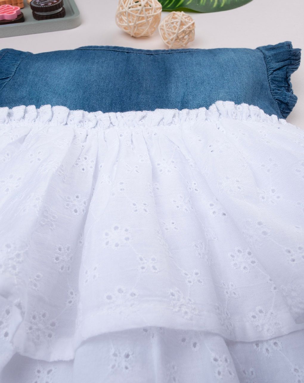 βρεφικό τζιν φόρεμα με δαντέλα sangallo για κορίτσι - Prénatal