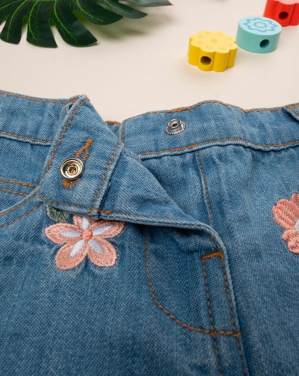παιδικό τζιν σορτσάκι με λουλούδια για κορίτσι - Prénatal
