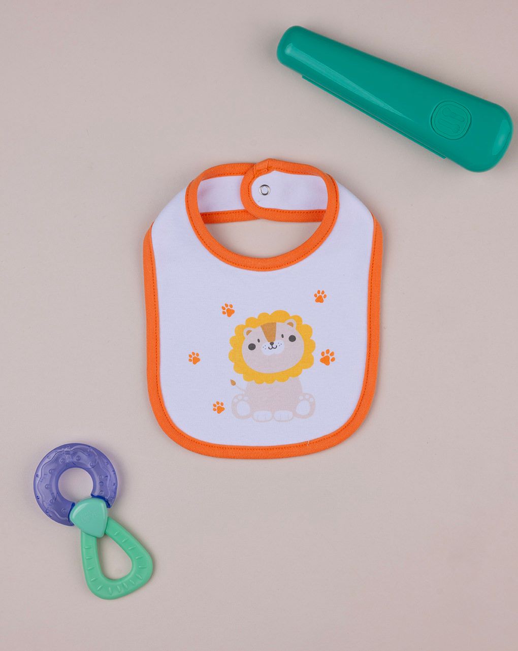 βρεφική σαλιάρα λευκή με λιονταράκι για αγόρι