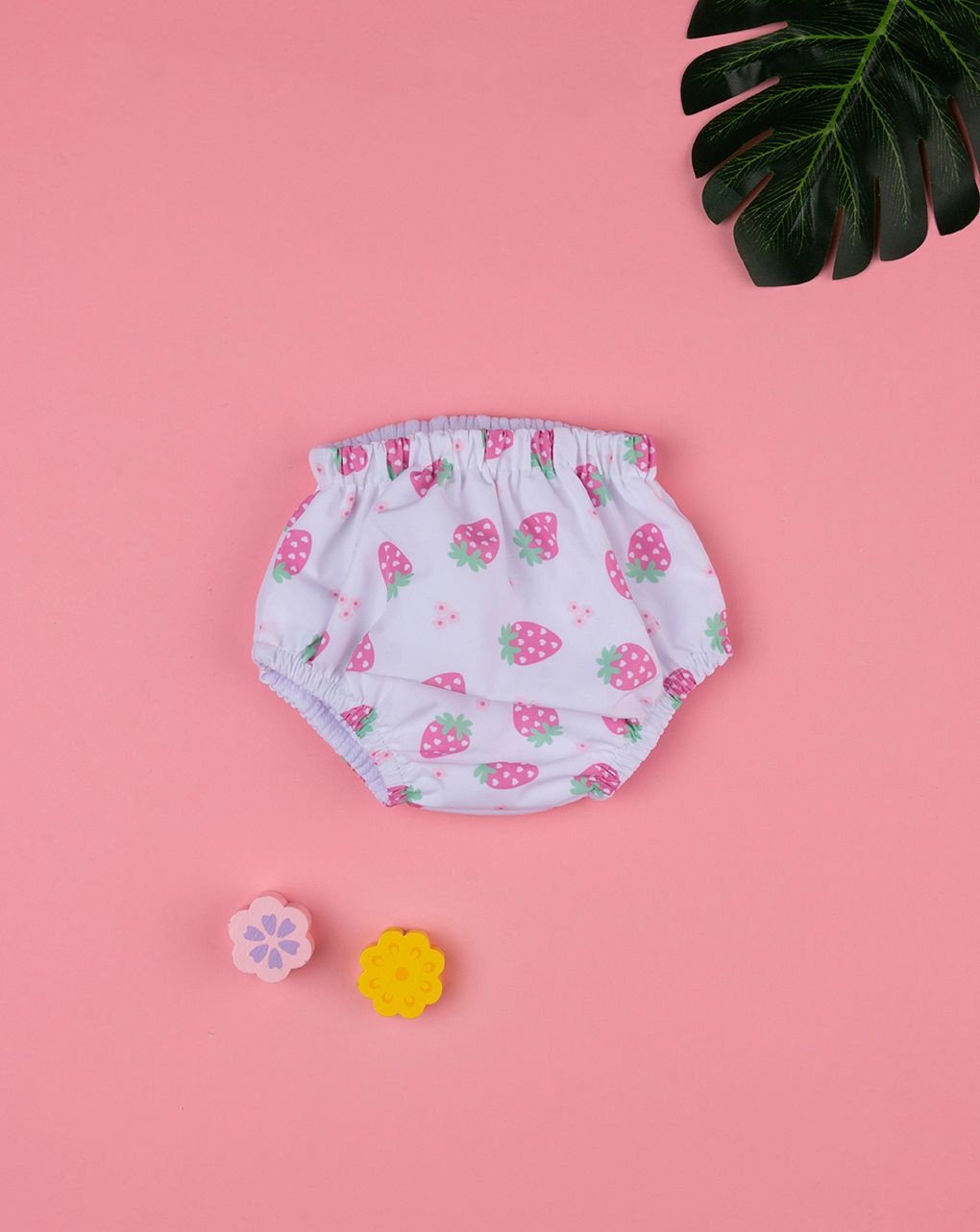 βρεφικό μαγιό πάνα λευκό με φράουλες για κορίτσι