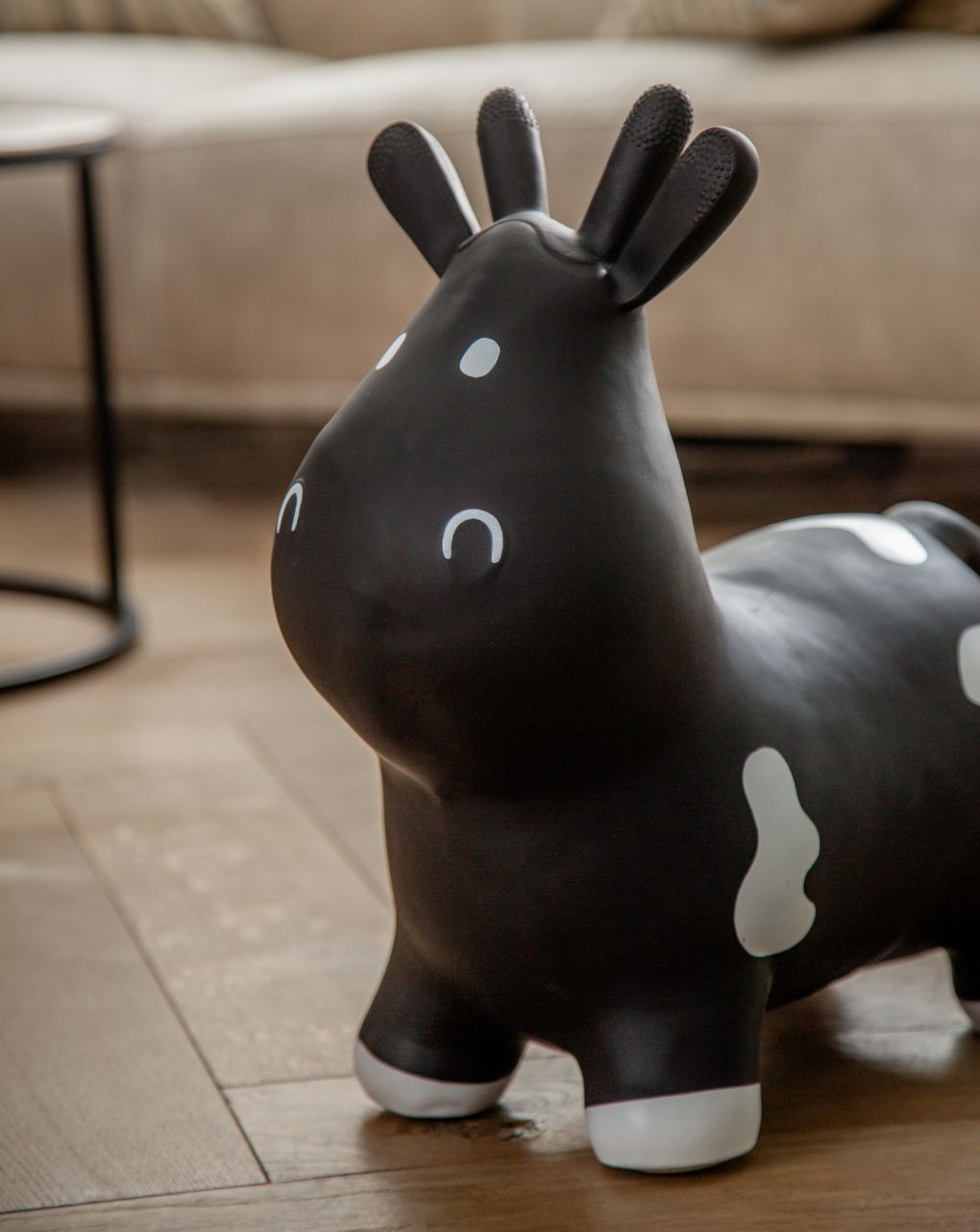 Tryco skippy φουσκωτή αγελάδα μαύρη χοπ-χοπ tr-902737 - TRYCO