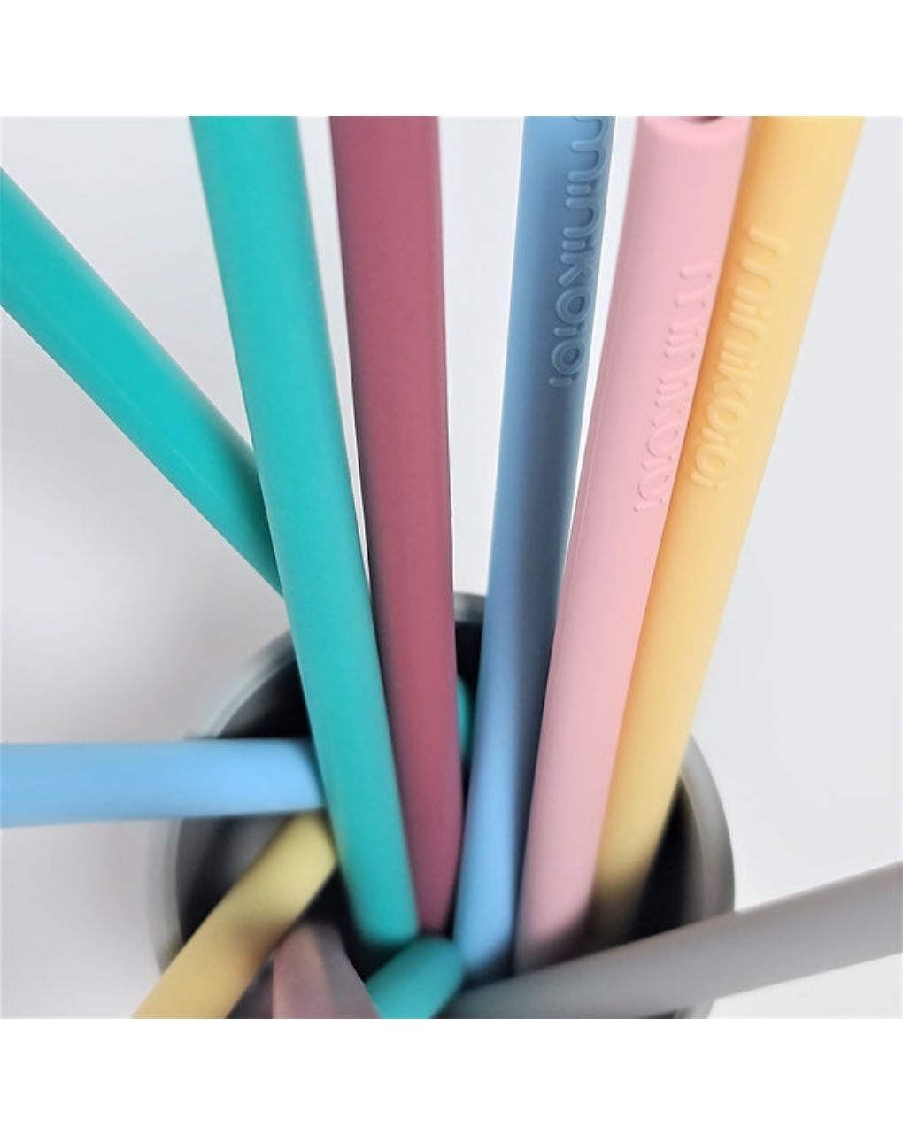 Minikoioi καλαμάκια σιλικόνης 3τμχ και βούρτσα καθαρισμού pinky pink 0909-101110016 - MinikOiOi