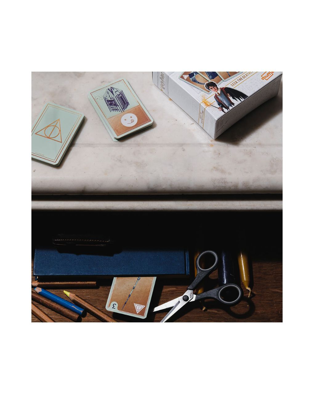 Shuffle games - seek the deathly hallows - CARTAMUNDI