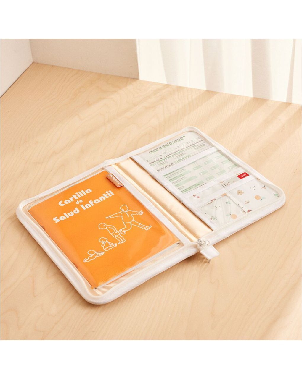 Miniland θήκη βιβλιαρίου υγείας και εγγράφων valencia ml89585 - Miniland