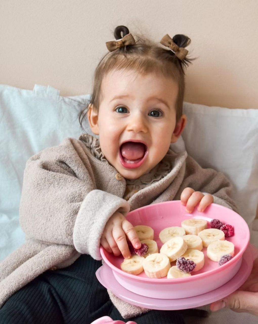 Twistshake πιάτο αντιολισθητικό 6m+ παστελ ροζ 32-08-78159 - Twistshake