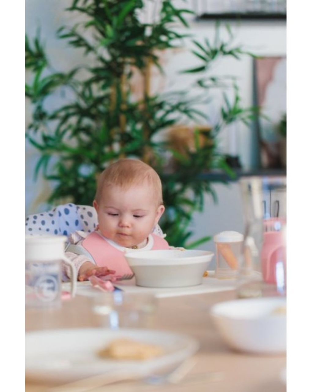 Twistshake μπολ φαγητού αντιολισθητικό 6m+ λευκό 32-08-78157 - Twistshake