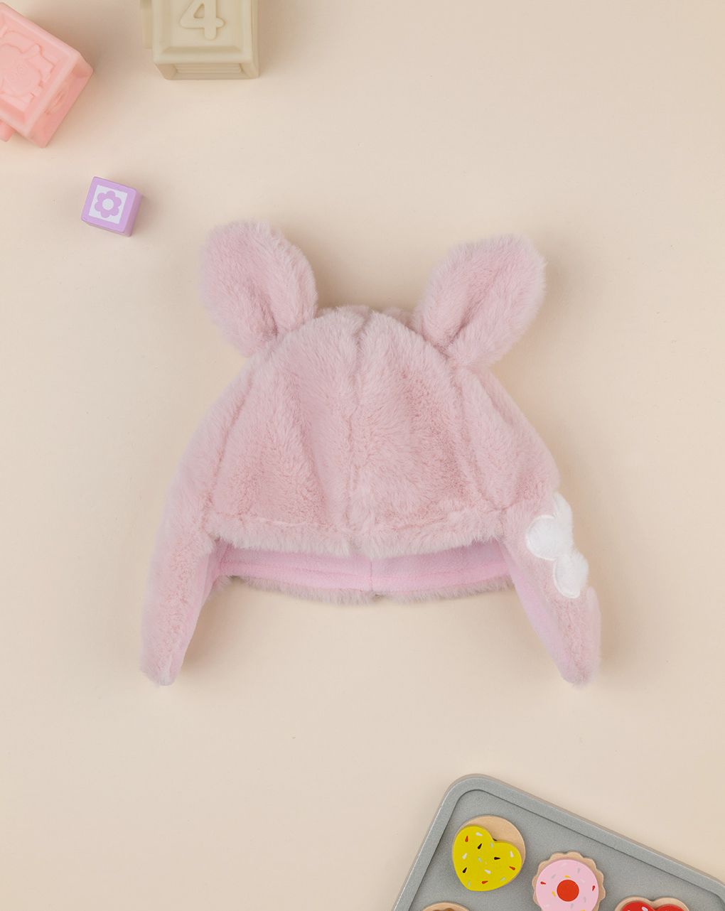 βρεφικό σκουφάκι ροζ με λουλούδι για κορίτσι