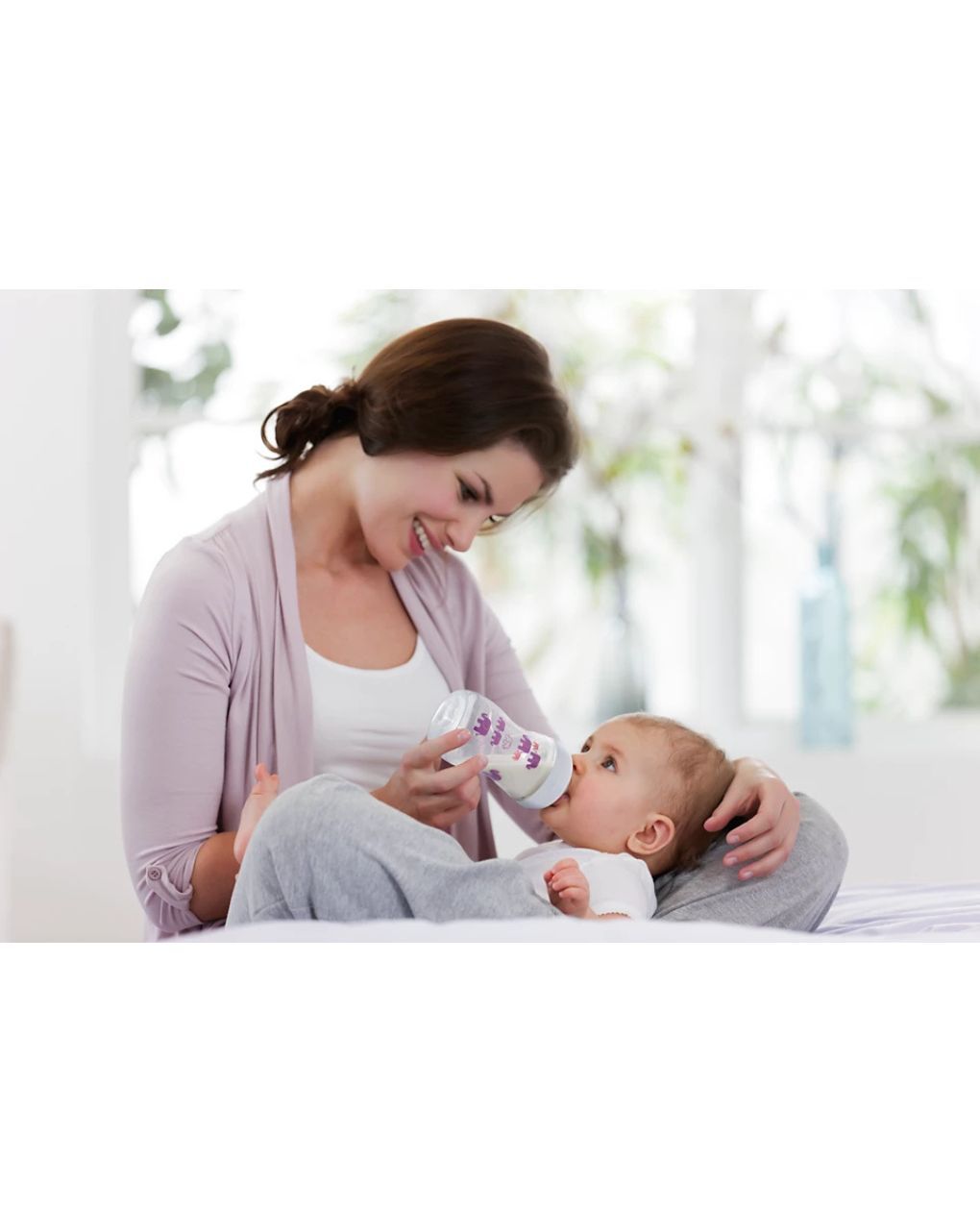 Philips avent σετ δώρου πλαστικό μπιμπερό 260ml +2 πιπίλεσ +1κλιπ elephant μωβ scd628/01 - Philips Avent
