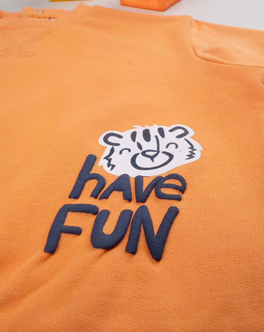 βρεφική μπλούζα φούτερ πορτοκαλί have fun για αγόρι - Prénatal