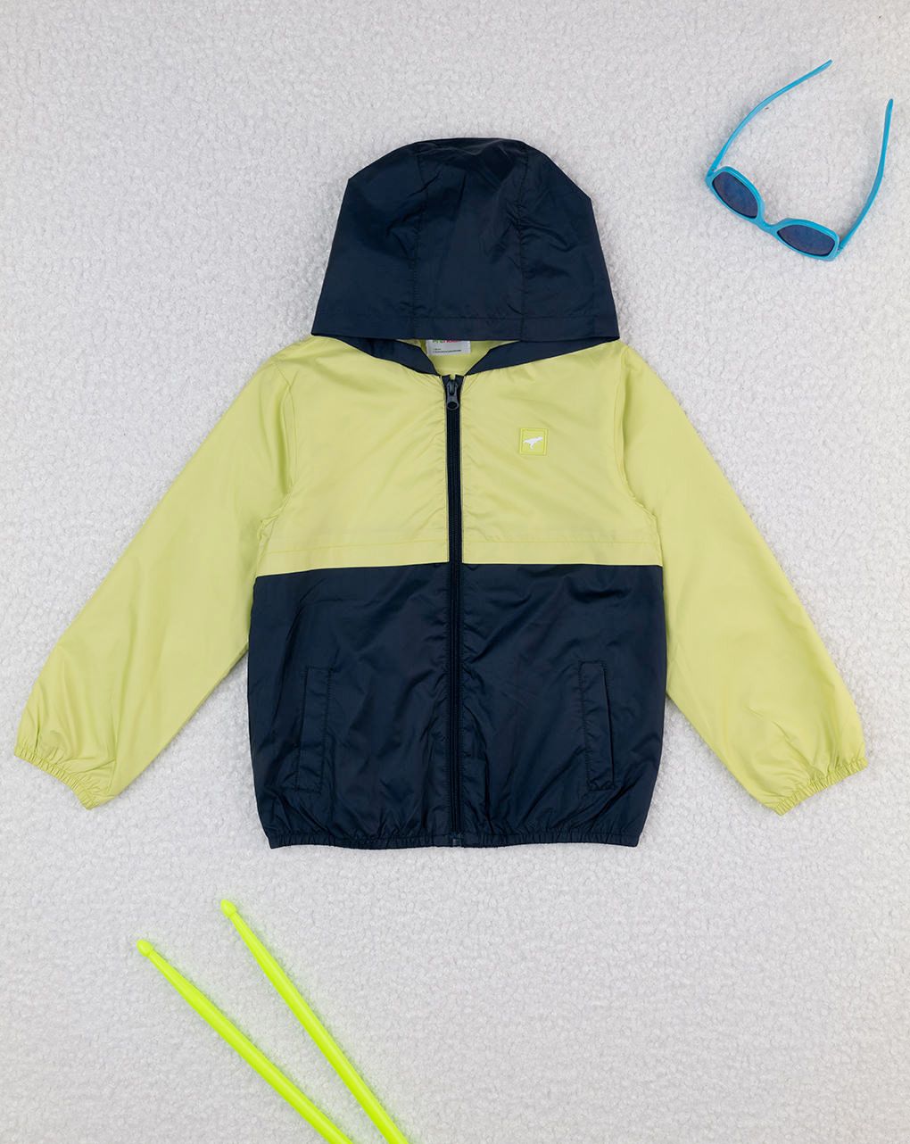 παιδικό αντιανεμικό μπουφάν λαχανί/μπλε με δεινόσαυρο για αγόρι