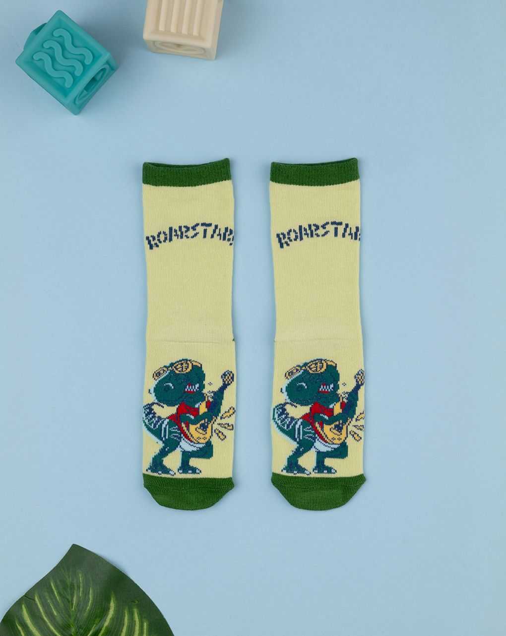 παιδικές αντιολισθητικές κάλτσες με κροκόδειλο για αγόρι