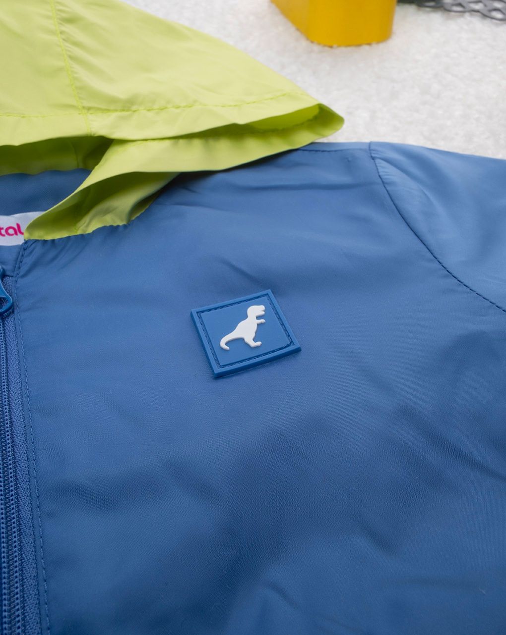 βρεφικό αντιανεμικό μπουφάν λαχανί/μπλε με δεινόσαυρο για αγόρι - Prénatal