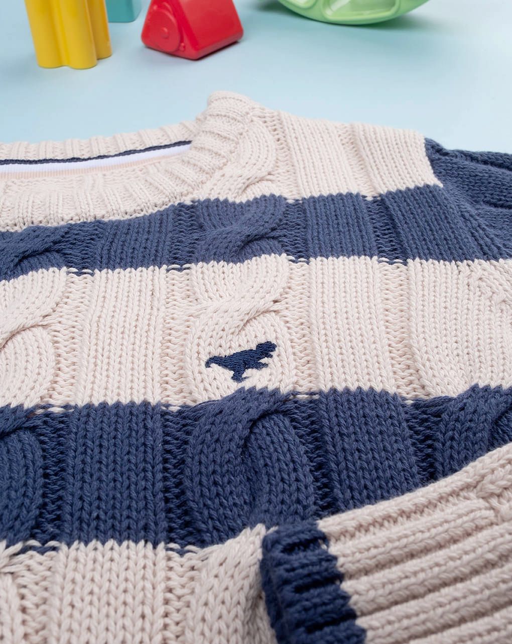 παιδικό πουλόβερ ριγέ μπεζ/μπλε dino για αγόρι - Prénatal