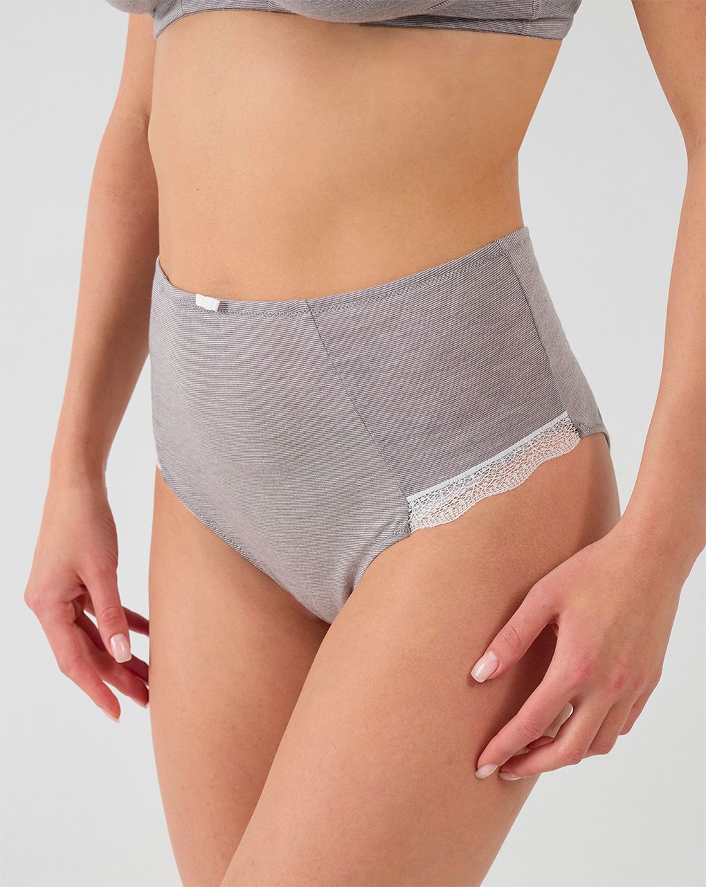 γυναικείο ψηλόμεσο σλιπ γκρι με δαντέλα - Prénatal