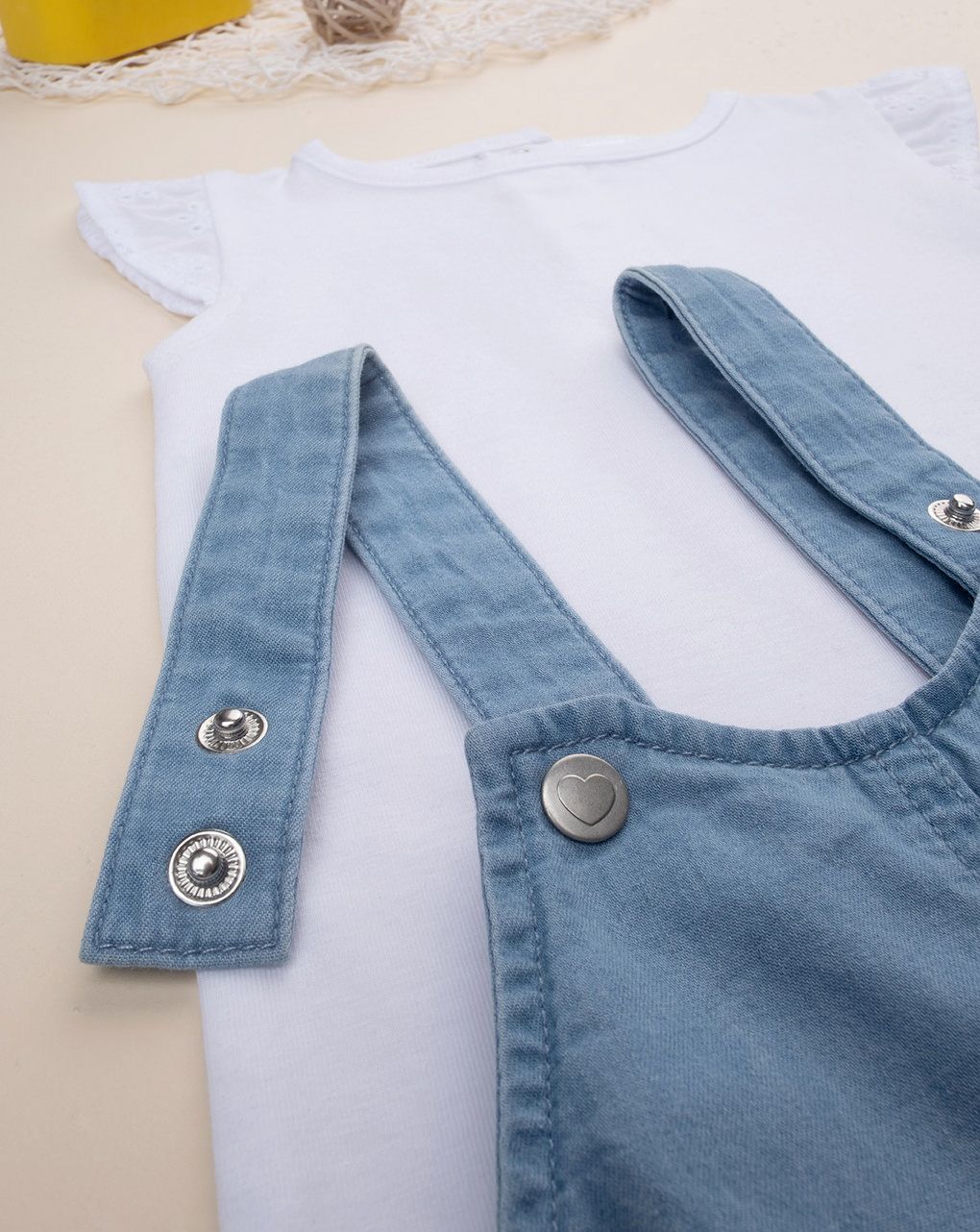 βρεφικό σετ τ-shirt και τζιν σαλοπέτα για κορίτσι - Prénatal