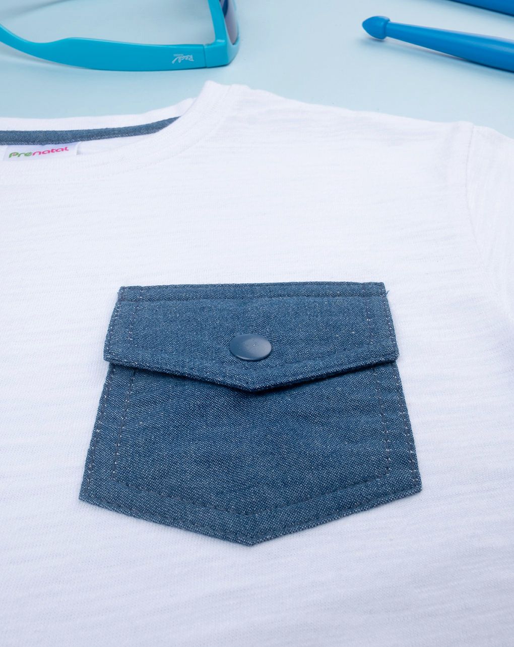 παιδικό t-shirt λευκό με τσέπη denim για αγόρι - Prénatal