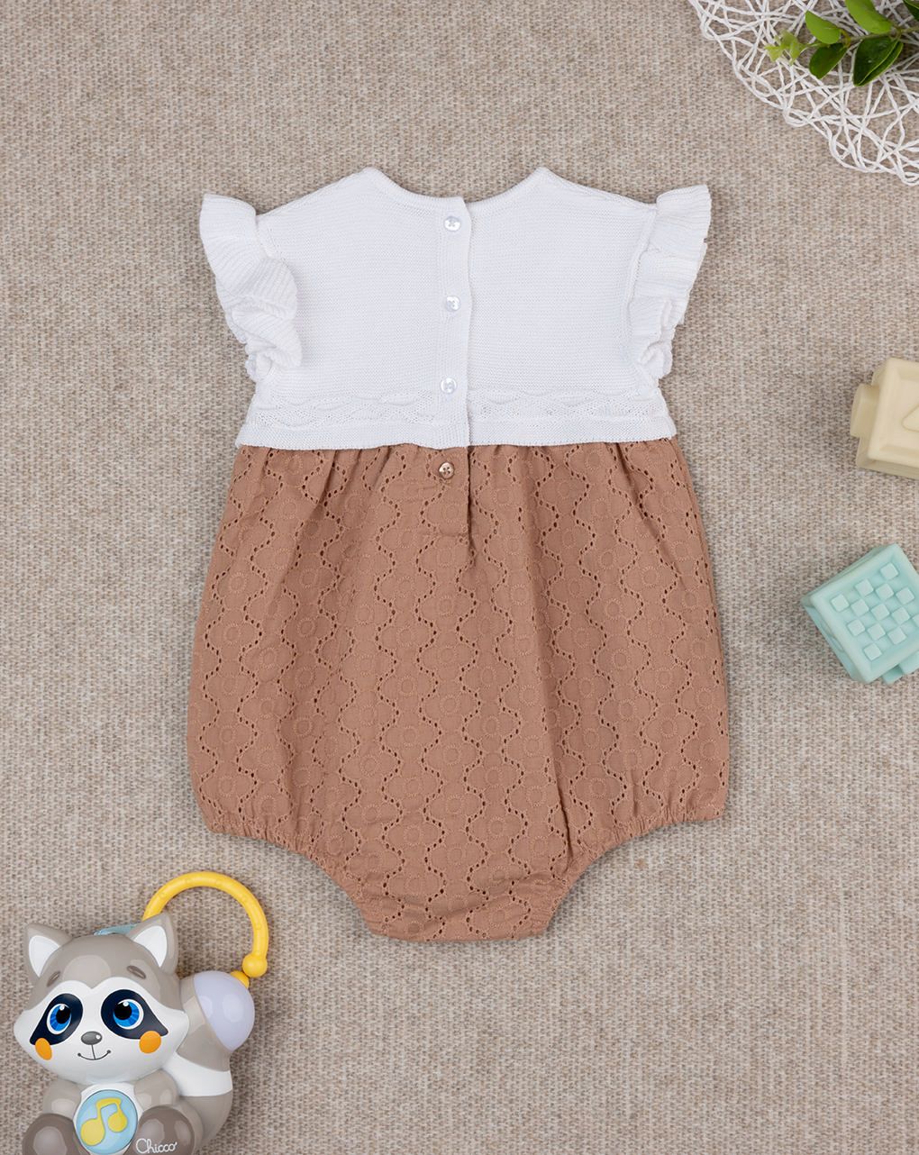 βρεφικό φορμάκι λευκό/καφέ δαντέλα sangallo για κορίτσι - Prénatal