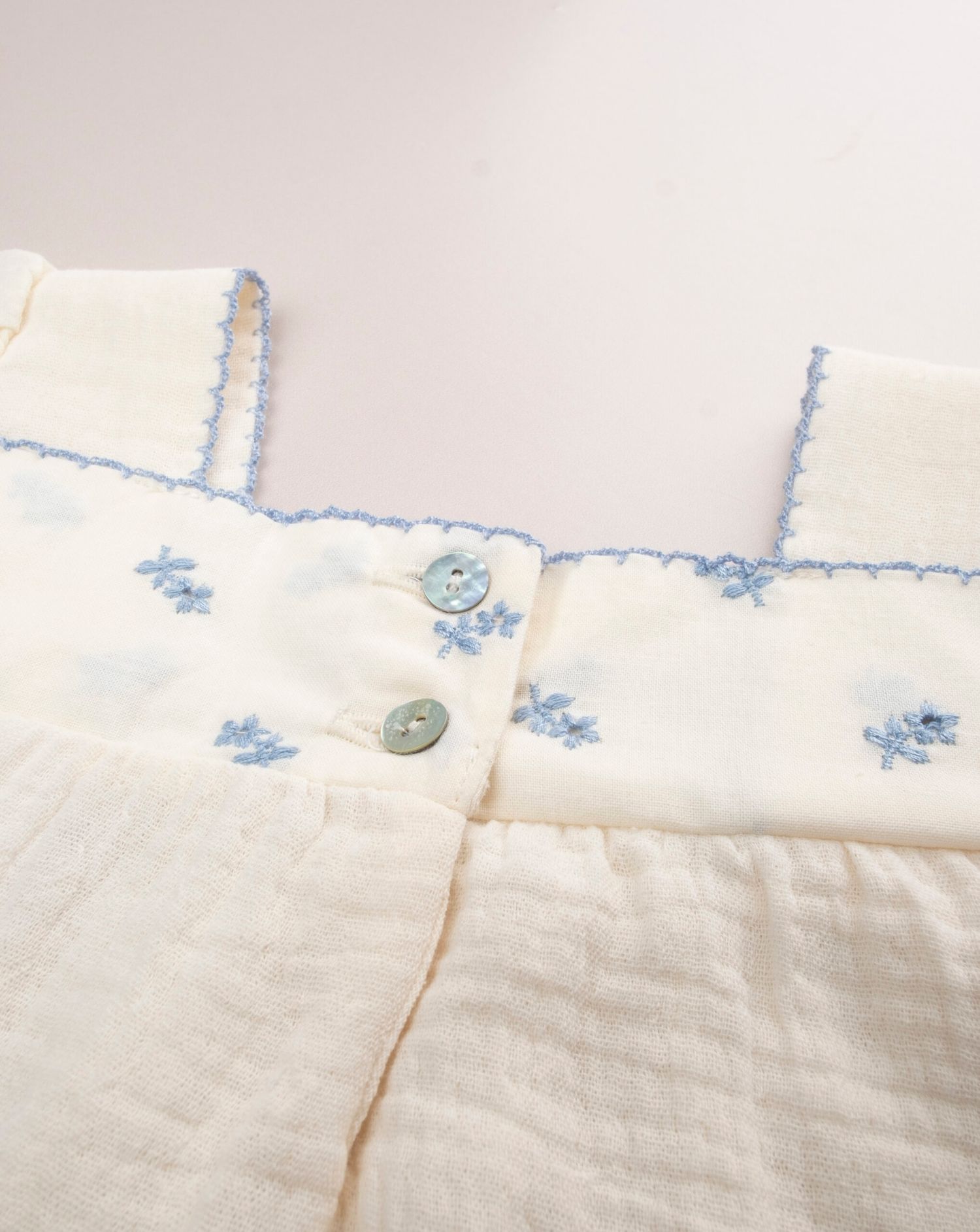 βρεφικό πουκάμισο κρεμ φλοράλ premium για κορίτσι - Prénatal