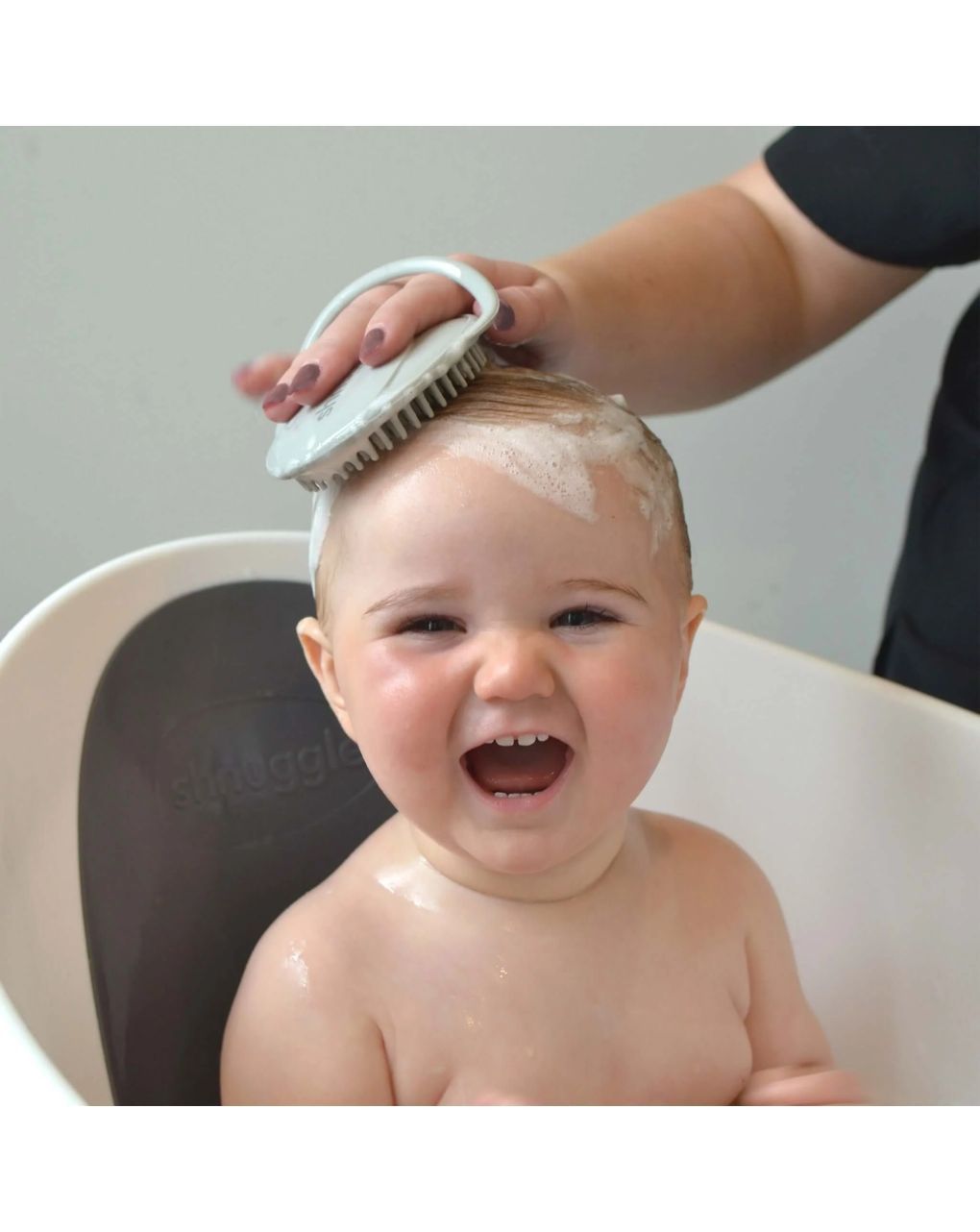 Shnuggle βρεφική βούρτσα μπάνιου σιλικόνης taupe - SHNUGGLE