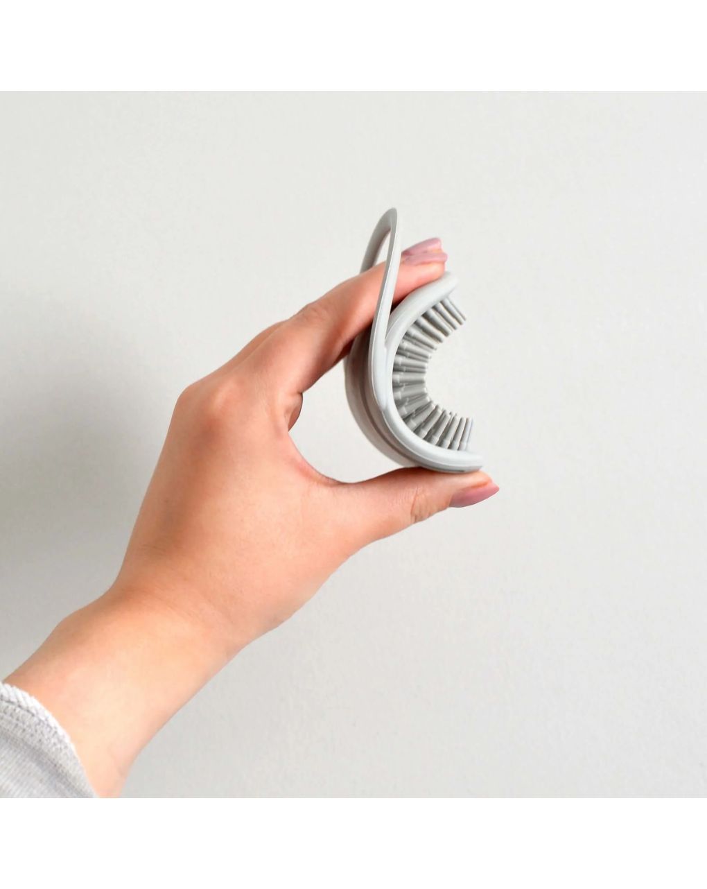 Shnuggle βρεφική βούρτσα μπάνιου σιλικόνης taupe - SHNUGGLE