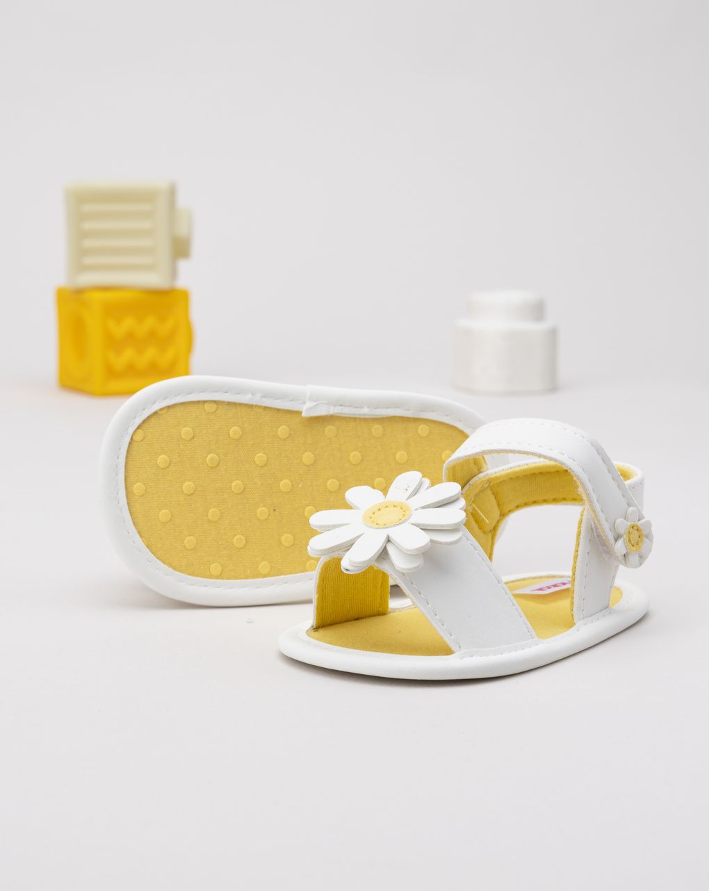 βρεφικά παπούτσια αγκαλιάς σανδάλια λευκά με μαργαρίτες για κορίτσι - Prénatal