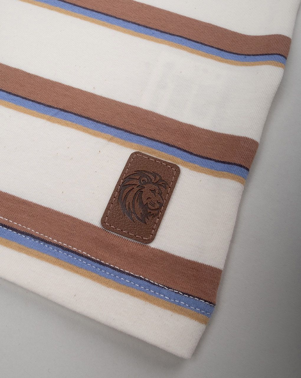 παιδικό t-shirt μπεζ ριγέ με λιοντάρι για αγόρι - Prénatal