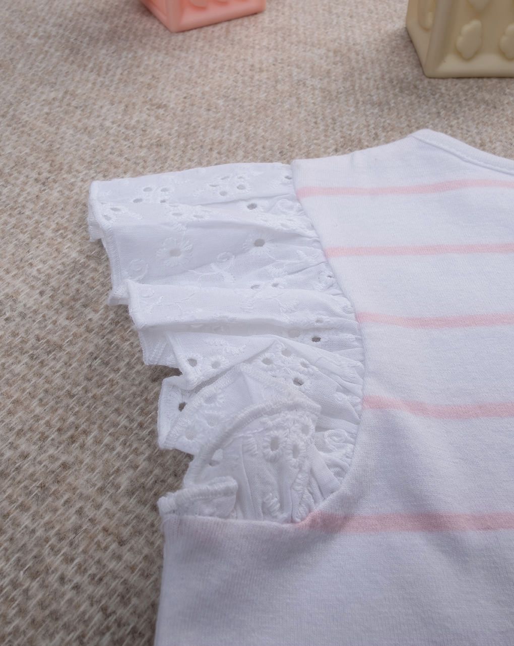 παιδικό t-shirt λευκό ριγέ ροζ sangallo για κορίτσι - Prénatal