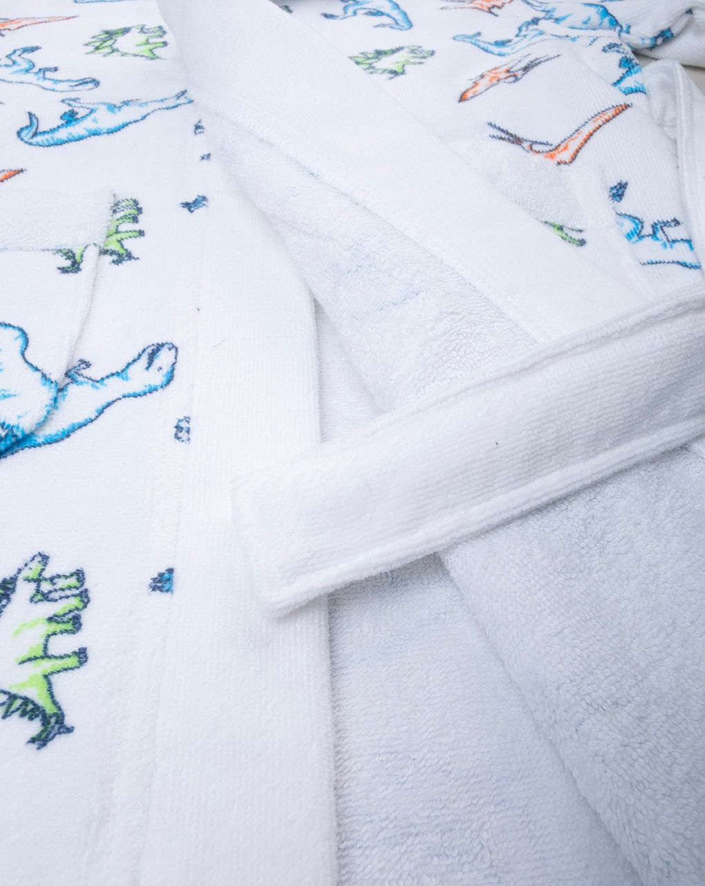 παιδικό μπουρνούζι σενίλ λευκό με δεινόσαυρους για αγόρι - Prénatal