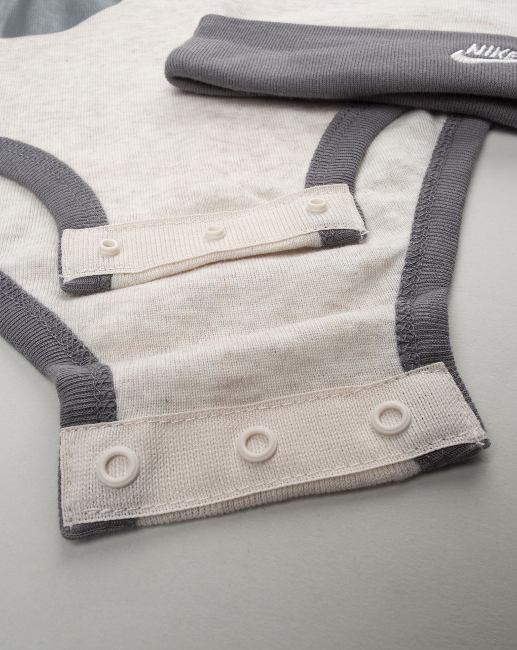 Nike αθλητικό σετ x3 6-12 μηνών mn0073-w67 για αγόρι - Nike