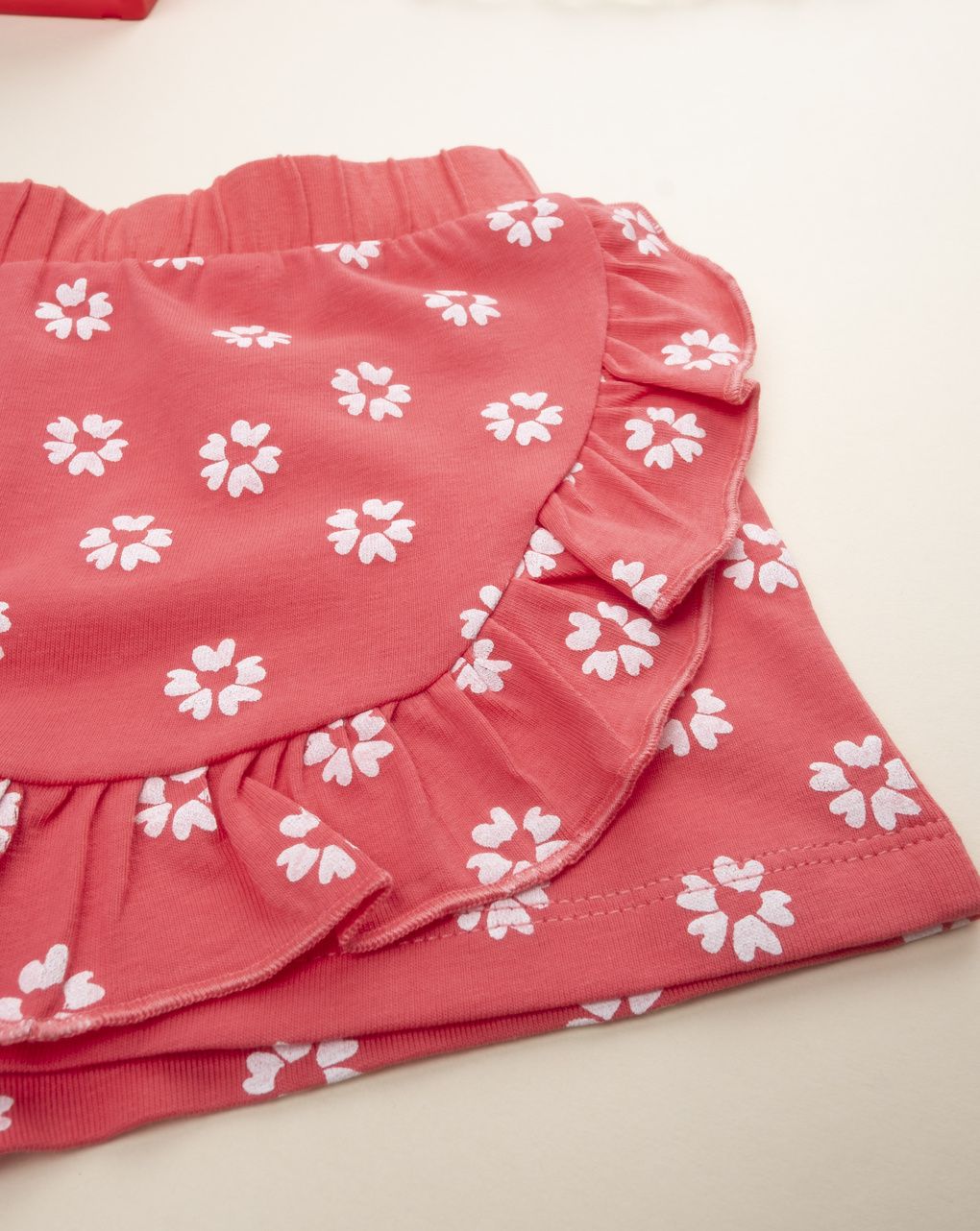 βρεφικό σορτσάκι κοραλί με λουλούδια για κορίτσι - Prénatal