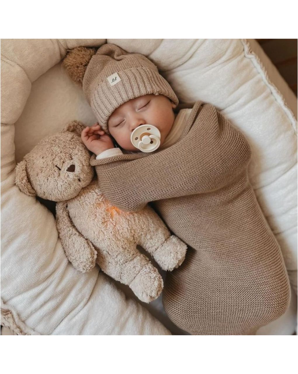 Moonie 2.0 the organic humming bear επαναφορτιζόμενο βοήθημα ύπνου με ηχογράφιση και αισθητήρα κλάματος sand - MOONIES