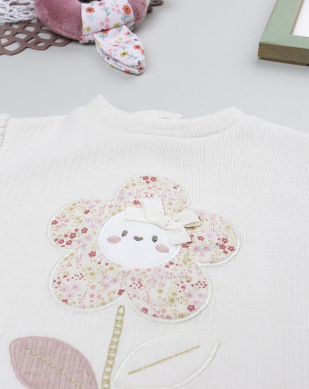 βρεφικό σετ μπλούζα και παντελόνι με μαργαρίτα για κορίτσι - Prénatal