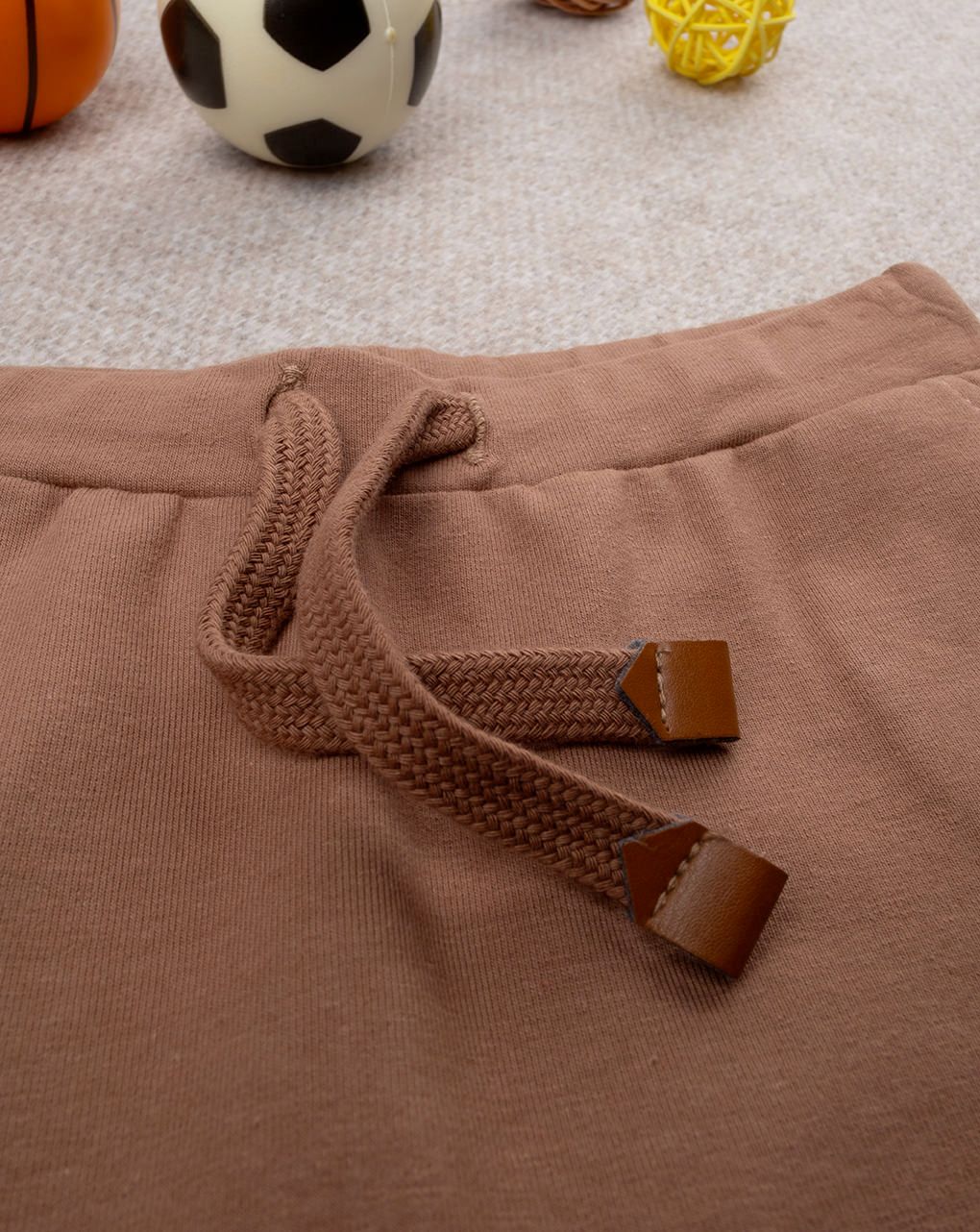 βρεφικό παντελόνι φόρμας καφέ με αρκουδάκι για αγόρι - Prénatal
